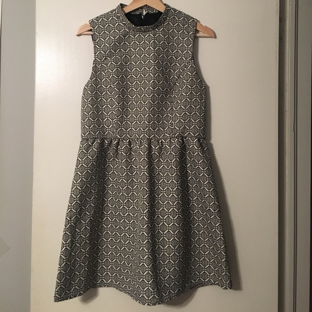 Forever 21 floral mini dress